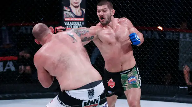 Заявка на абсолютный титул: что означает для Молдавского завоевание пояса временного чемпиона Bellator в тяжёлом весе