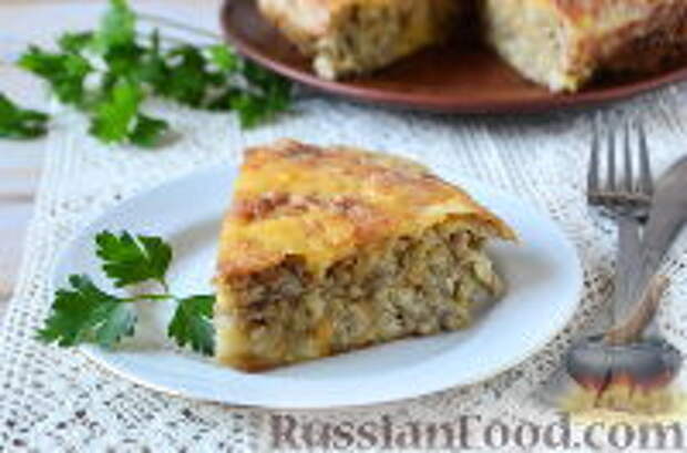 Фото к рецепту: Пирог с мясом и сыром, из лаваша