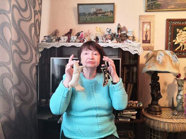 Тамара Самунджева и ее экспонаты/ из личного архива