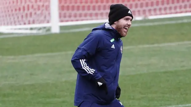 В «Крыльях Советов» прокомментировали переход Сергеева в «Зенит»