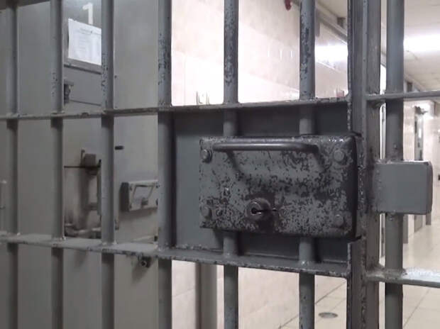 The Guardian: в Венгрии к задержанным инкассаторам Ощадбанка применили «сыворотку правды»