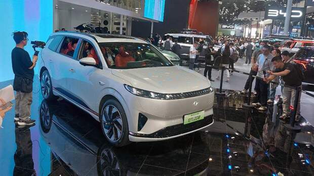В России начнутся продажи автомобилей eπ концерна Dongfeng