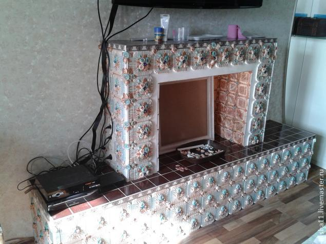 Цветочный фальш-камин из самодельных гипсовых плиток (20) (635x476, 228Kb)