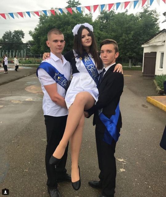 Выпускницы 2018 года (28 фото)