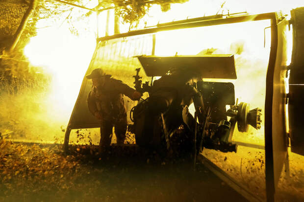 Аналитик Леонков: переход ВСУ на контракт легализует западных наемников Украины