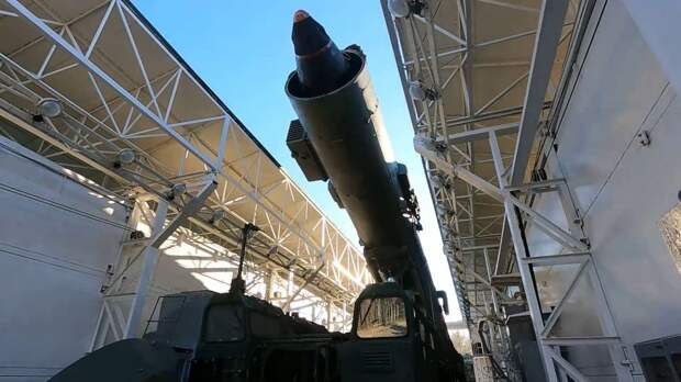 Daily Mail: Россия развернула ужасающую ракету «Ярс» для ядерных учений