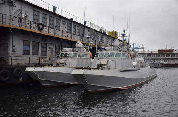 Британия внезапно отказалась оснащать украинские катера