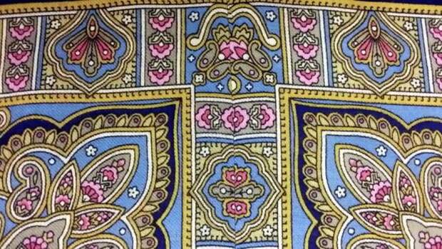 Шьем нарядную юбку в русском стиле из платка за 3 часа