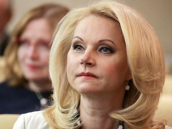 "52-летняя старуха": Доренко оскорбил Голикову из-за алкоголя