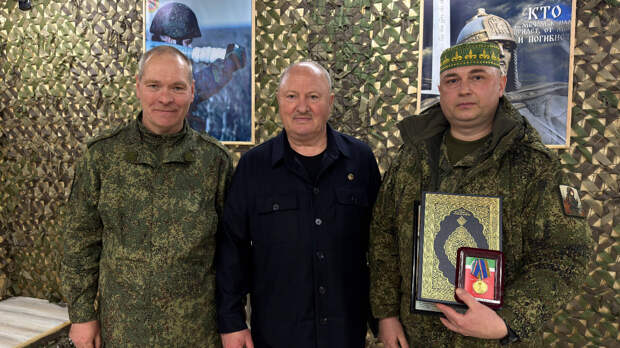 Равиль Ахметшин поздравил участников СВО с наступающим Днем Победы