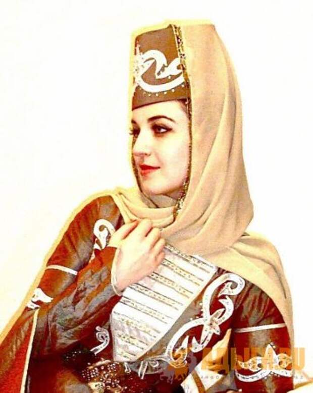 ФРЕДЕРИК ДЮБУА ДЕ МОНПЕРЕ (1798—1850 гг.) О КАБАРДИНКАХ ФРЕДЕРИК ДЮБУА ДЕ МОНПЕРЕ (1798—1850 гг.) О КАБАРДИНКАХ
