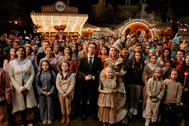 Человек – это звучит безысходно: как «Чебурашка» проводит сеанс психотерапии для взрослых Человек – это звучит безысходно: как «Чебурашка» проводит сеанс психотерапии для взрослых