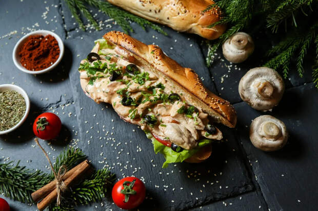 Почему аппетит не исчезает? Учёные выяснили, почему мы хотим есть даже после плотного ужина