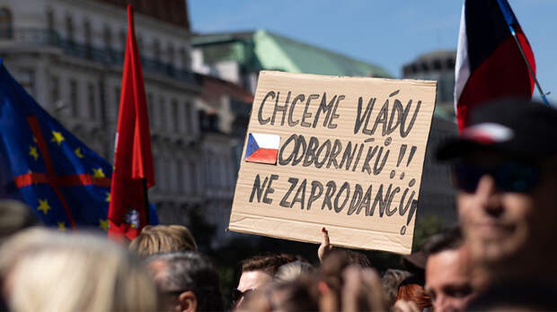 Жертвы русской пропаганды: Почему европейцы выходят на массовые протесты