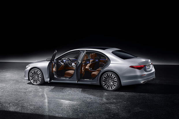 Новый Mercedes-Benz S-class