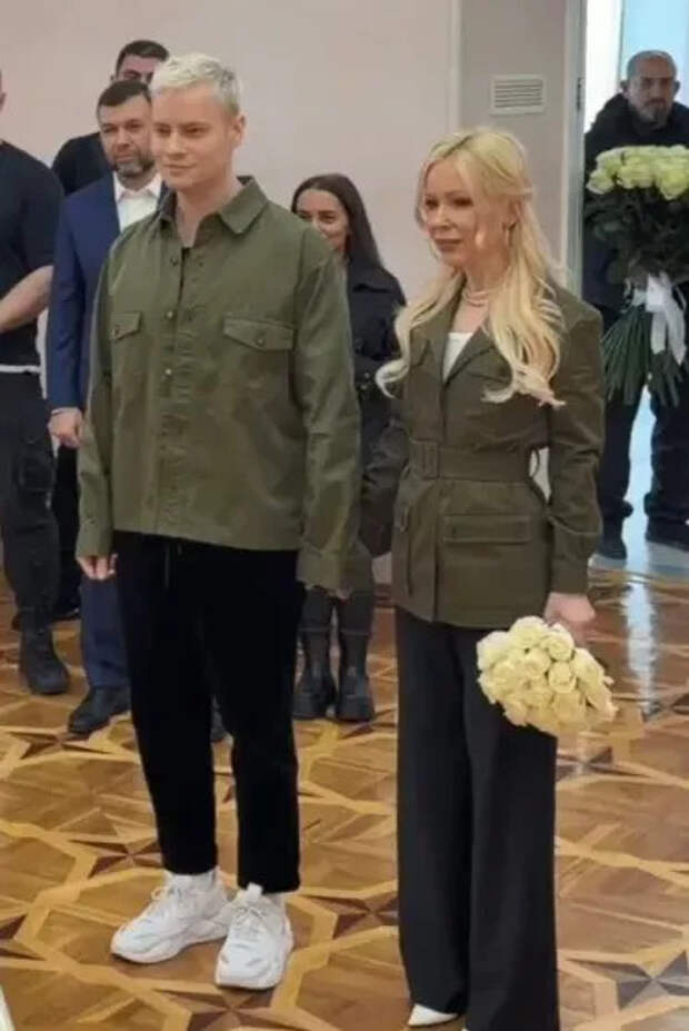 Шаман и Екатерина Мизулина