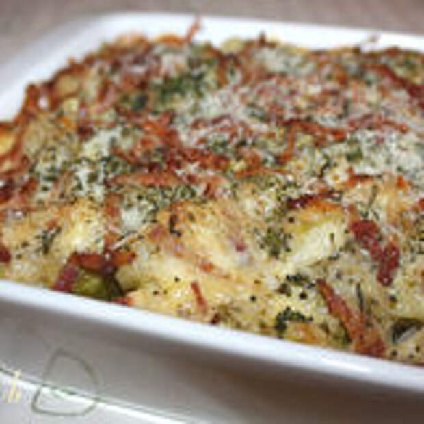 Картофельная запеканка с сырным соусом