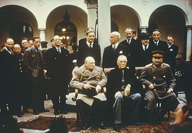 КРЫМСКАЯ ЯЛТИНСКАЯ КОНФЕРЕНЦИЯ 1945 • Большая российская энциклопедия -  электронная версия