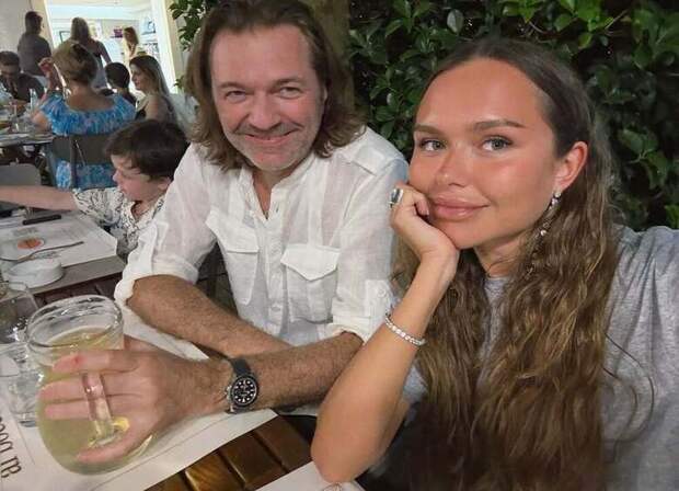 «Загорелись волосы»: дочь Маликова чуть не пострадала из-за праздничного торта