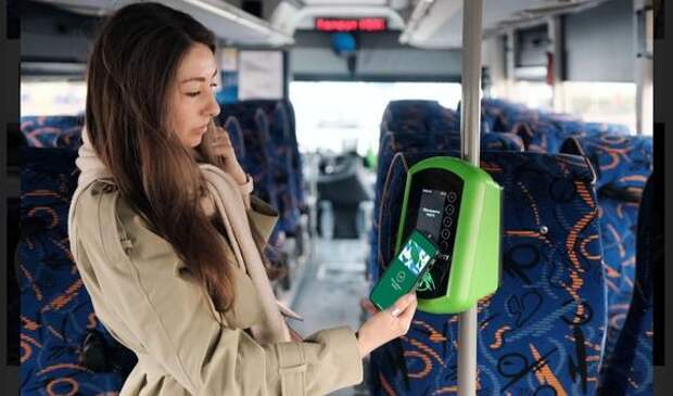 В Крыму и Севастополе поездки в общественном транспорте стали дешевле на 8 рубл