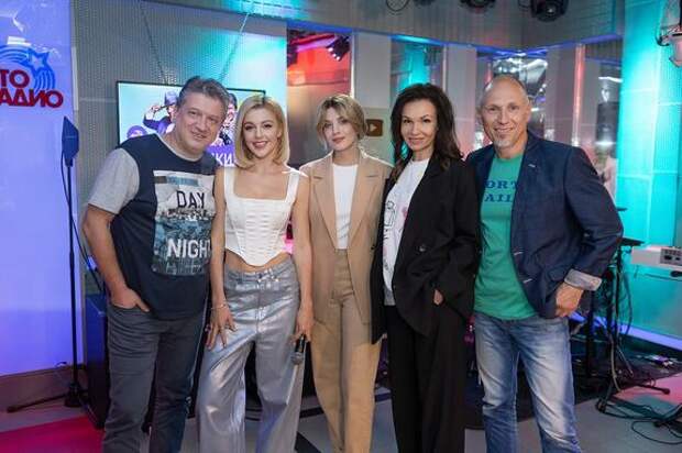 «Мурзилки» снялись в спортивной комедии вместе с Чиповской и Карауловой