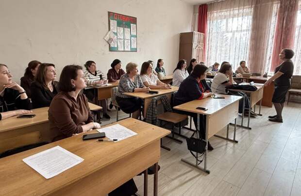 Районные методические объединения: Обмен опытом и развитие образования в муниципалитете