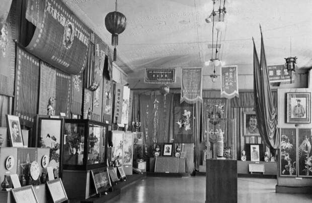 Выставка к 70-летию товарища Сталина в Пушкинском музее