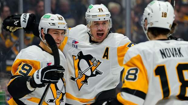 Трех одноклубников Малкина включили в список лучших подписаний на рынке-2025