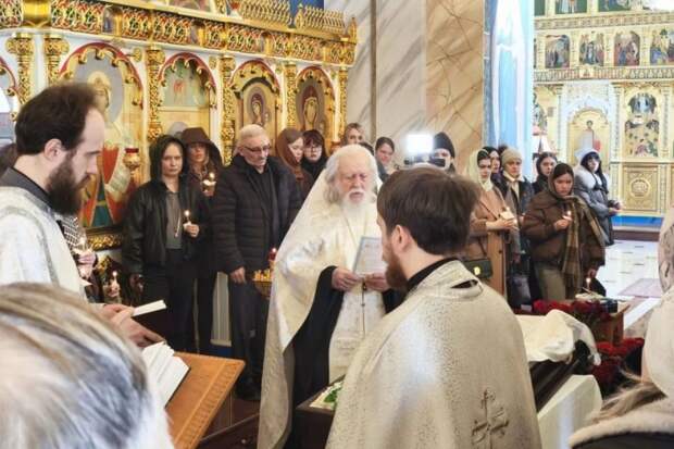 В Туле простились с основателем кафедры журналистики ТулГУ Борисом Играевым