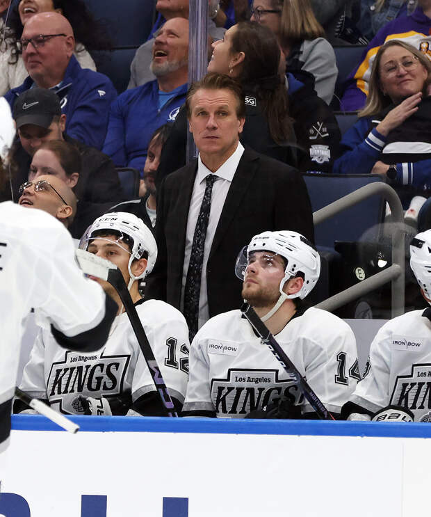 Клуб НХЛ Панарина уволил главного тренера