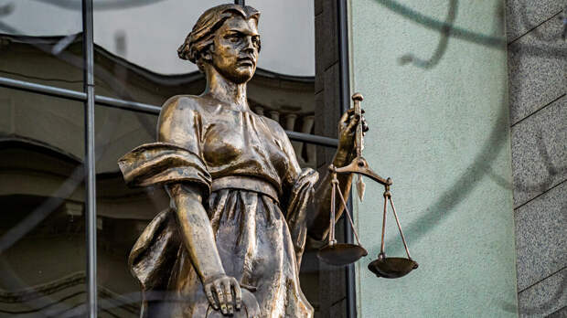 В Челябинске осудили главаря ОПГ за похищение 35 млн рублей у банка