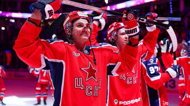 Защитник ЦСКА Патрихаев признан лучшим новичком месяца в КХЛ