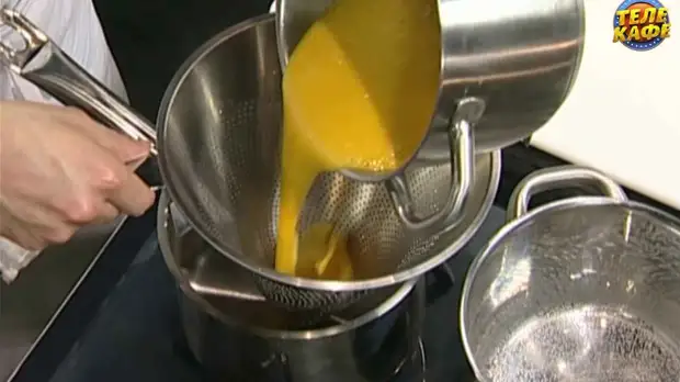 Крем-суп из тыквы и груши