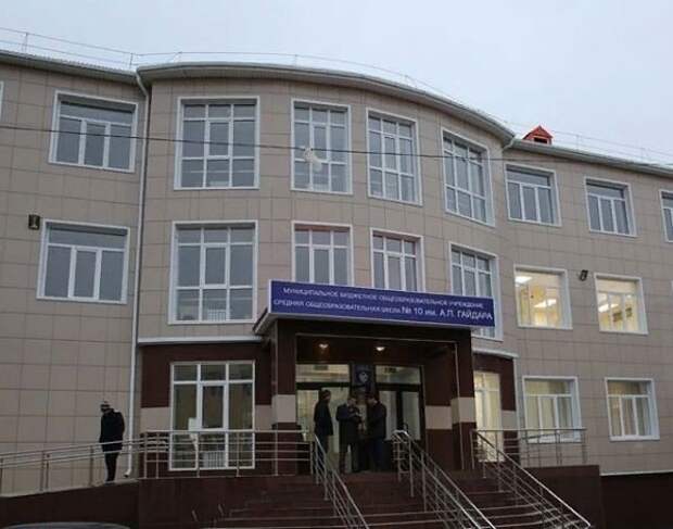 27. Дополнительный корпус школы на 600 мест открыт в Махачкале 27. Дополнительный корпус школы на 600 мест открыт в Махачкале детский сад, фоторепортаж, школа