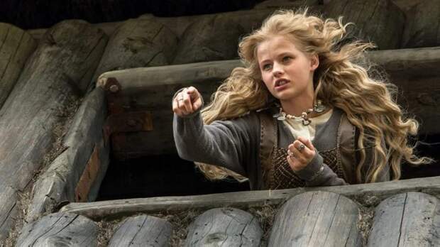 Просто бесят – 5 отечественных звезд, которые всем жутко надоели