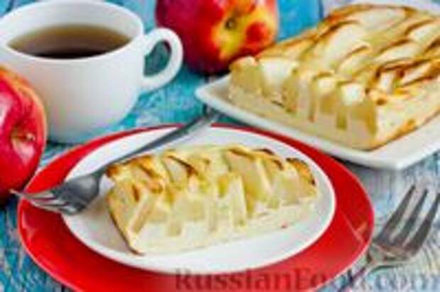 Фото к рецепту: Творожная запеканка с яблоками