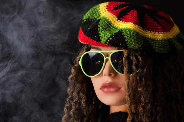 Кабмин поддержал ужесточение наказания за пропаганду наркотиков в интернете