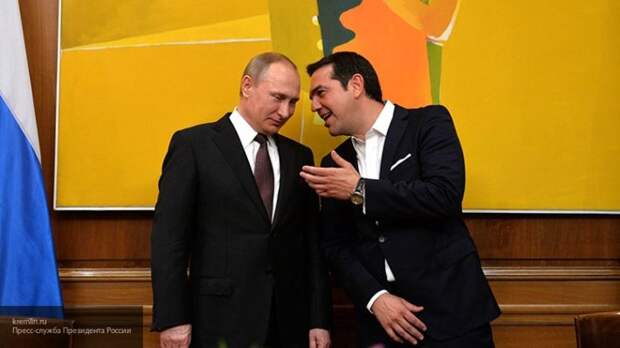 Премьер-министр Греции Ципрас поздравил Путина с победой на выборах президента