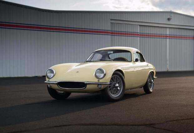 Lotus Elite — Первый цивильный Lotus