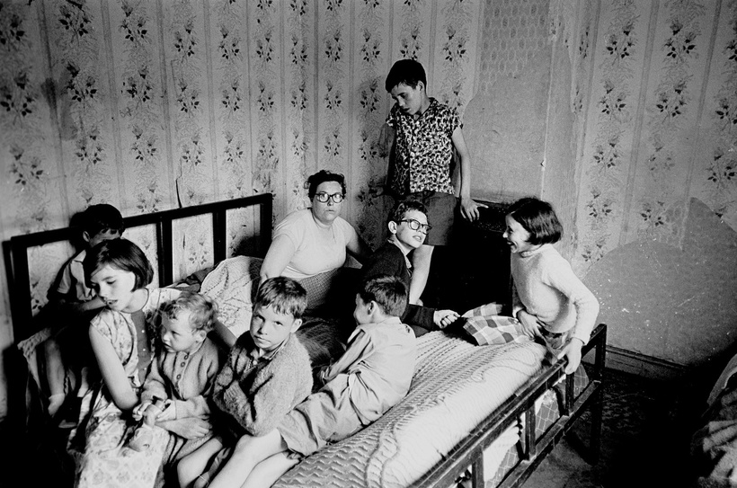 Блог - 30 неожиданных фото о том, в какой страшной нищете жили англичане в 60-е годы 20 века 30 неожиданных фото о том, в какой страшной нищете жили англичане в 60-е годы 20 века