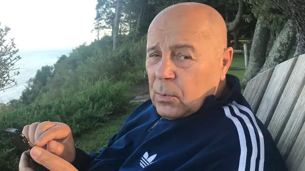 «В кризис спорт переходит в разряд лакшери»: Николаев о влиянии пандемии на фигурное катание и домашних тренировках