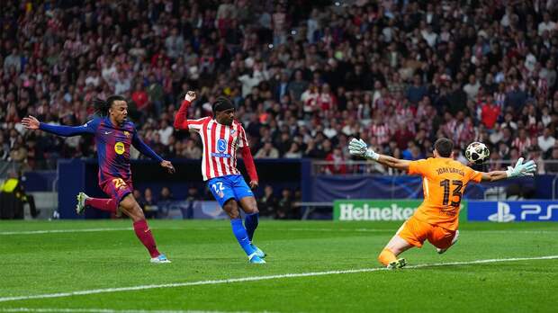 «Барселона» — первая испанская команда, пропустившая в 15 матчах Лиги чемпионов подряд