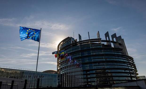 Кого послать в Кремль, чтобы там не послали? Евросоюз ищет кандидата для встречи с Путиным