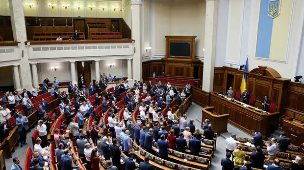 Кастинг политических талантов: как Зеленский проводит отбор кандидатов на выборы в Верховную раду