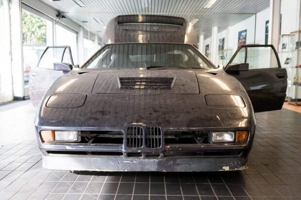 Турбированный BMW M1 работающий на газе из 80-х bmw, ГБО, авто, автомобили, спорткар, суперкар