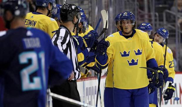 Сборная Швеции по хоккею обыграла Словакию и вышла в четвертьфинал Олимпиады