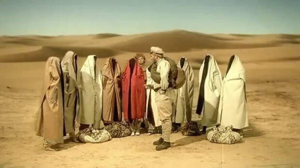 Кадр из фильма "Белое солнце пустыни".