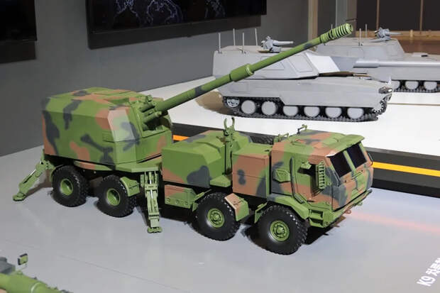 Новая САУ K9MH: колёсная модификация легендарного K9 Thunder