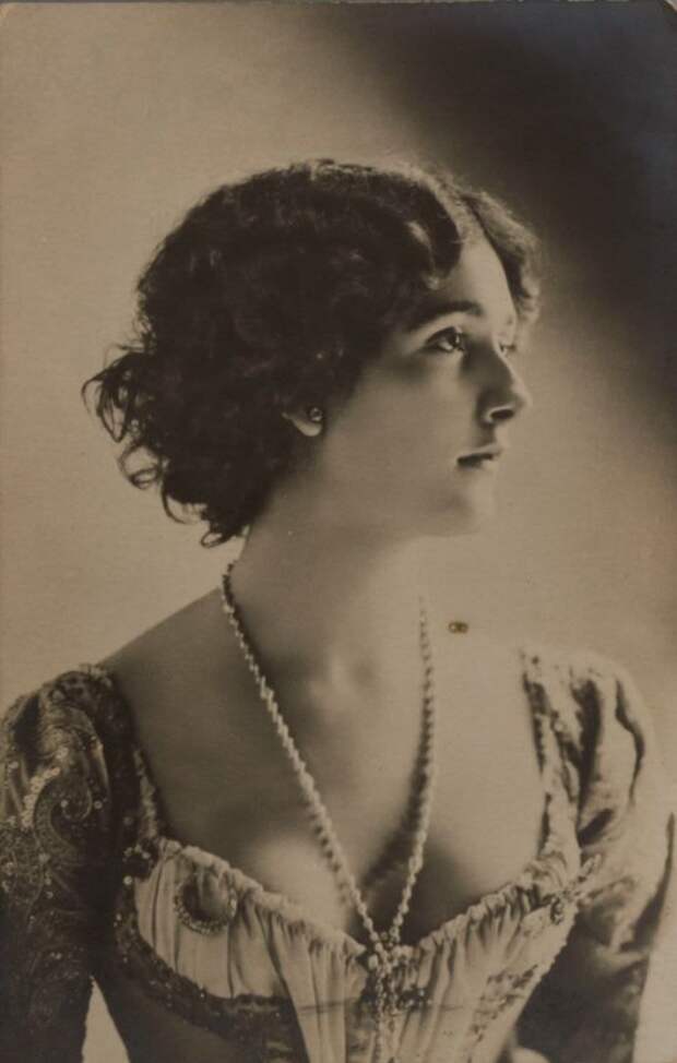 Лина Кавальери