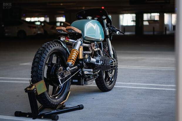 Upcycle: кафе рейсеры BMW R100